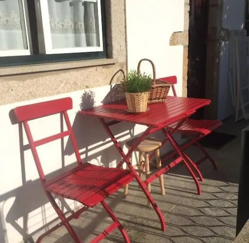 Casa Do Vale - Moradia-rio Minho-seixas-caminha - Casa De Ferias Completa Com Piscina Caminha