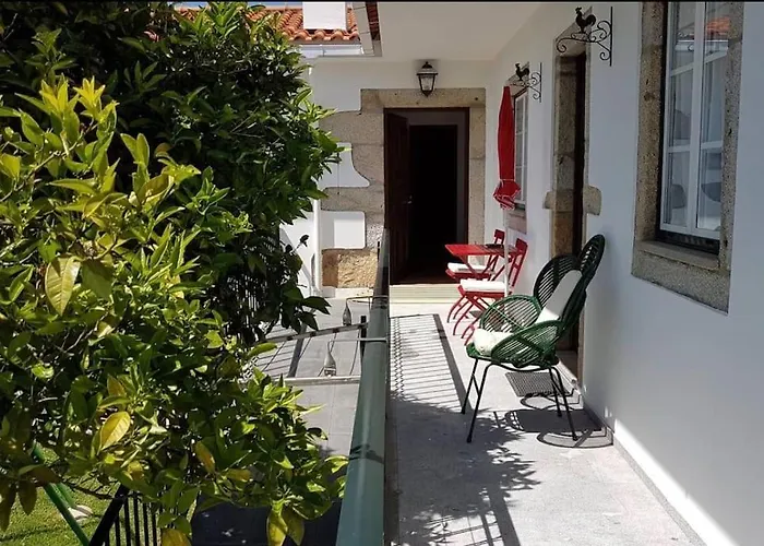 Holiday home Casa Do Vale - Moradia-rio Minho-seixas-caminha - Casa De Ferias Completa Com Piscina