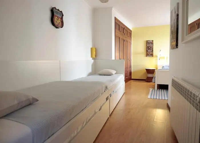 Holiday home Casa Do Vale - Moradia-rio Minho-seixas-caminha - Casa De Ferias Completa Com Piscina