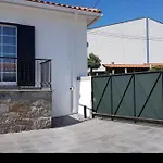 Casa Do Vale - Moradia 3 Quartos - Rio Minho-seixas-caminha - Casa De Ferias Completa Com Piscina * Caminha