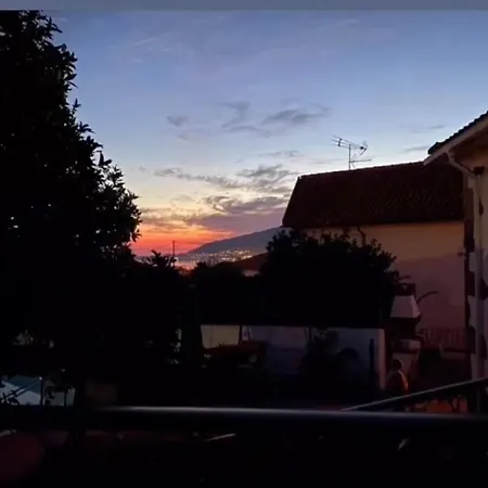 Дом отдыха Casa Do Vale - Moradia-rio Minho-seixas-caminha - Casa De Ferias Completa Com Piscina Каминья