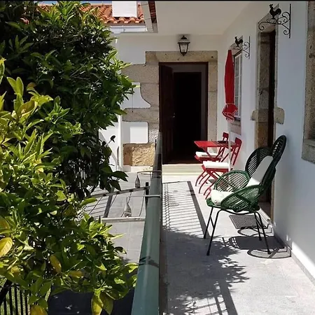 Дом отдыха Casa Do Vale - Moradia-rio Minho-seixas-caminha - Casa De Ferias Completa Com Piscina