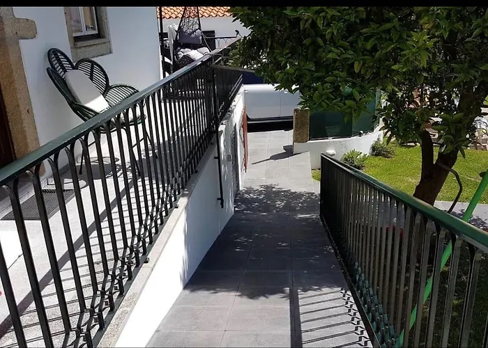 Ferienhaus Casa Do Vale - Moradia-rio Minho-seixas-caminha - Casa De Ferias Completa Com Piscina