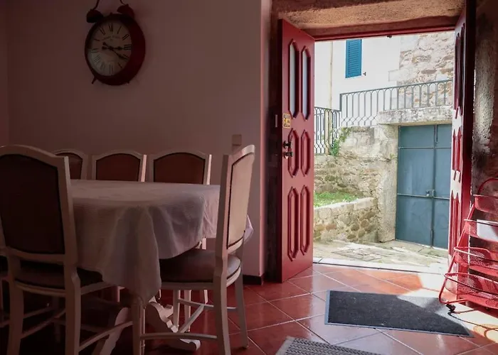 Casa Do Vale - Moradia-rio Minho-seixas-caminha - Casa De Ferias Completa Com Piscina